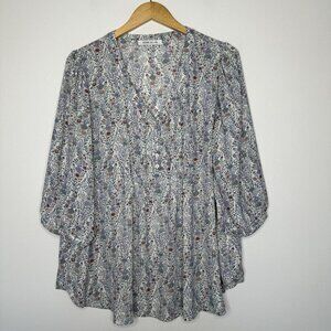 Rose & Olive Blouse Size‎ 1X Floral Print Pintuck